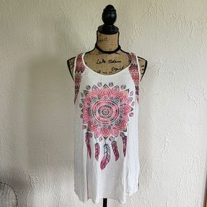 SOLD Beautiful design tank top